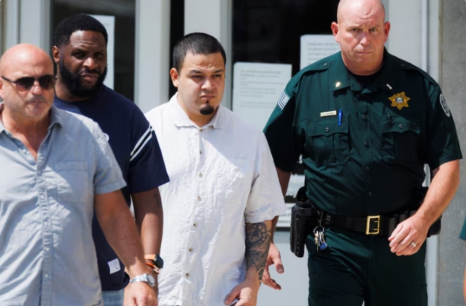 范·霍伦说威胁驱逐阿布雷戈·加西亚是“恶意滥用权力”