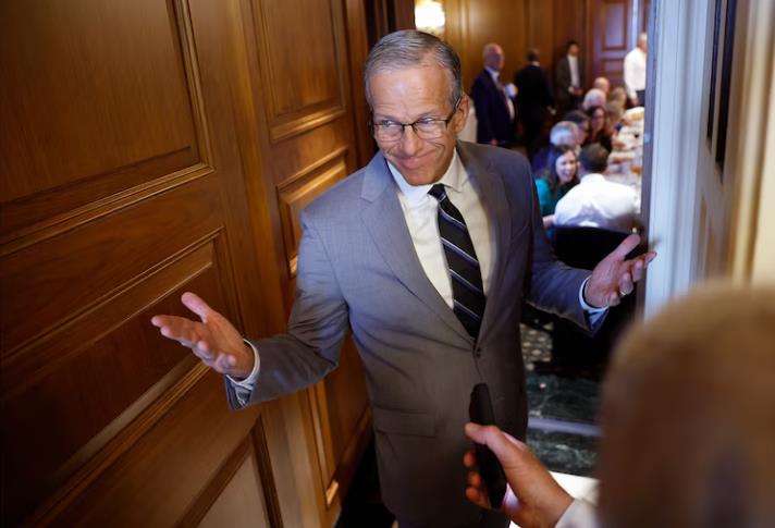 参议院再次未能推进清洁资金法案，政府关门遥遥无期