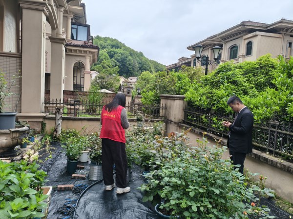 禁种铲毒守净土 春风护民筑防线——宜春袁州秀林社区织密春季禁毒安全网